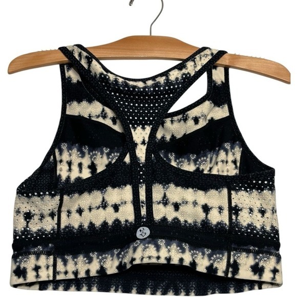 Torrid Active Sports Bra Black Cream Tie Dye Racerback Size M‎ / 00 Longline - Picture 5 of 10